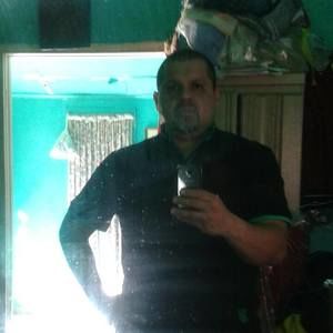 Meet your Posher, Luis e